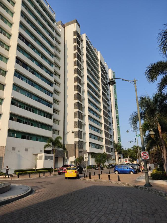 Suite Riverfront Puerto Santa Ana Guayaquil Zewnętrze zdjęcie
